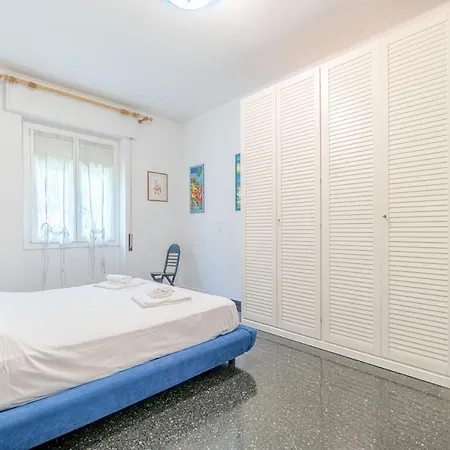 Castelletto Roomy & Functional Flat * Генуя