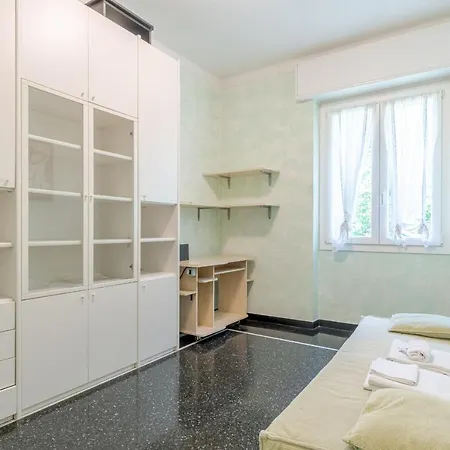 Castelletto Roomy & Functional Flat *