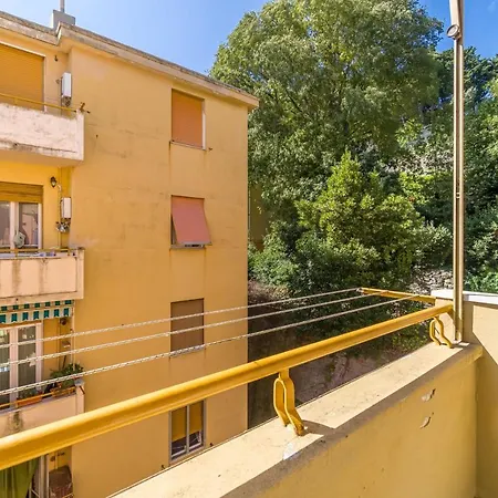 Апартаменты Castelletto Roomy & Functional Flat *